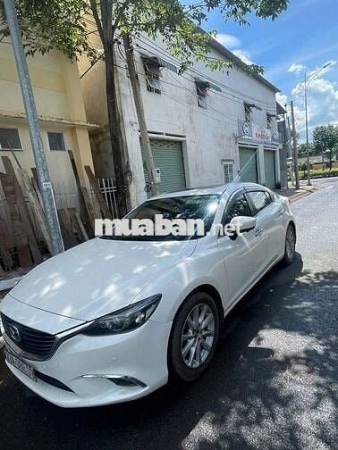 Mazda 6 2017 2.0L Premium - 820000 km