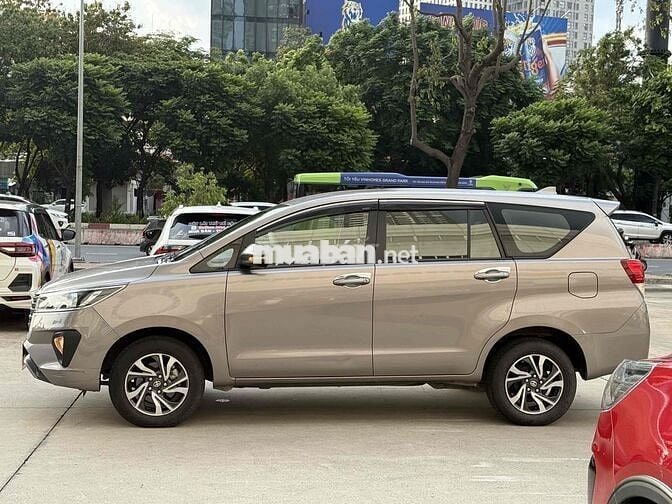 Toyota Innova 2021 2.0E - 46300 km - 1 Chủ Cực Đẹp