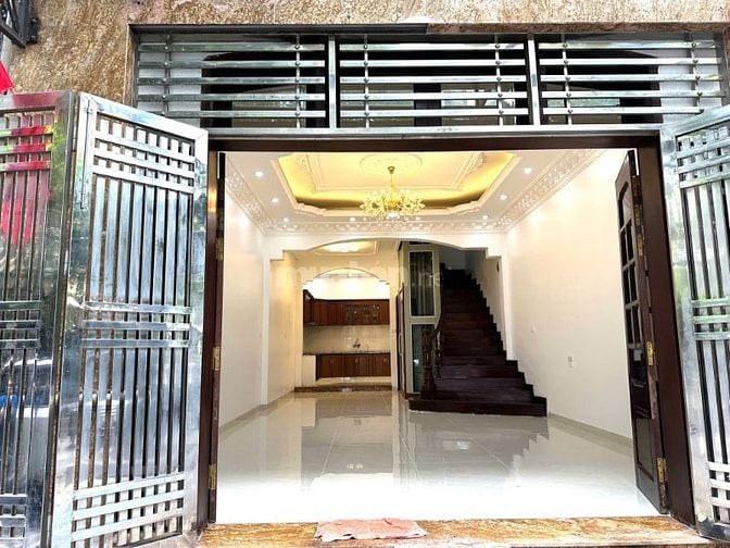  Siêu Hiếm Mặt Phố Xuân Quỳnh - Cầu Giấy DT:68m² x 5T x MT:5m Giá Đầu 