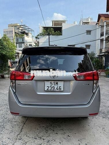 Toyota Innova 2019 2.0E - 68000 km