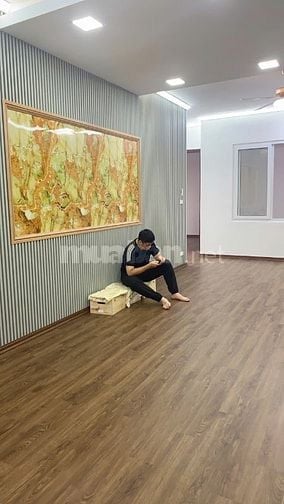 Bán căn hộ chung cư Big Tower 18 Phạm Hùng Hà Nội 
