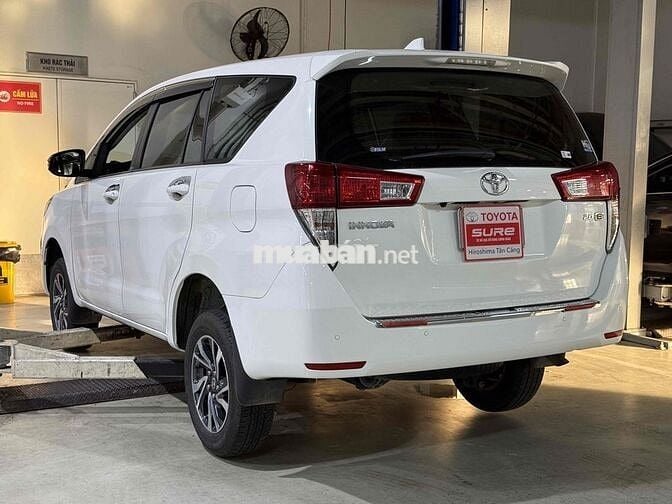 Toyota Innova 2021 E 2.0 MT - Số Sàn - Hỗ Trợ Vay