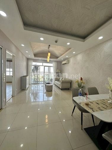 Bán đúng giá CC Hoàng Kim Thế Gia 146m2, 3pn, giá 3,9 tỷ Bình Tân HCM