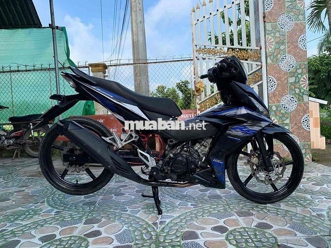 Winner v1, máy đi bài gì k rành, máy rất mạnh,