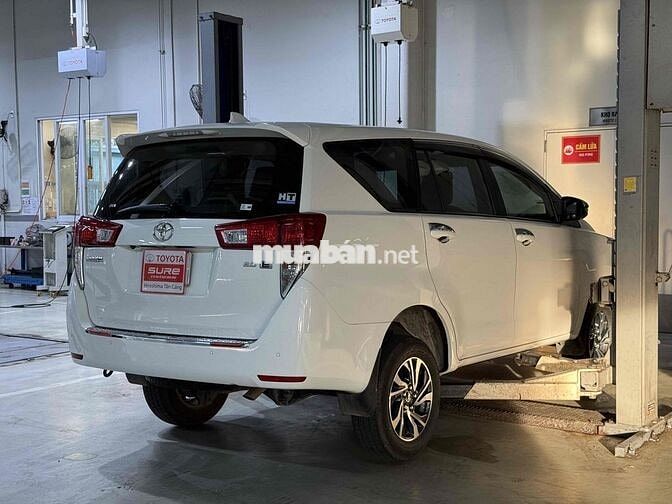 Toyota Innova 2021 E 2.0 MT - Số Sàn - Hỗ Trợ Vay
