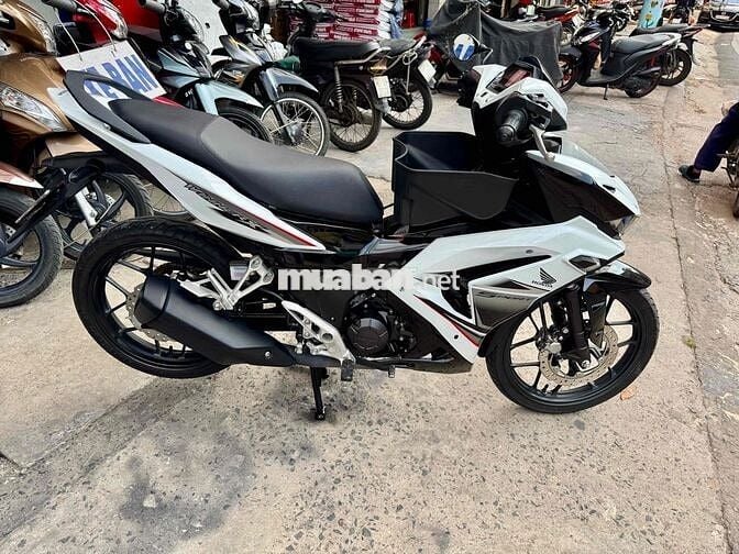 ❎❎ Winner V3 trắng đen đký T9/2023 rất mới có góp