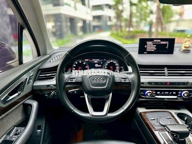 Audi Q7 2017 2.0 AT - 109999 km