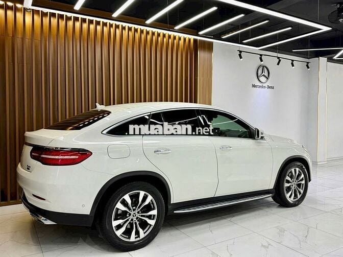 Mercedes Benz 2019 GLE 400 4Matic Coupe - 69000 km