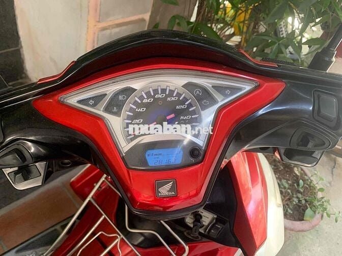 CHÍNH CHỦ BÁN AIRBLADE 2014 Fi RẤT MỚI GIÁ RẺ