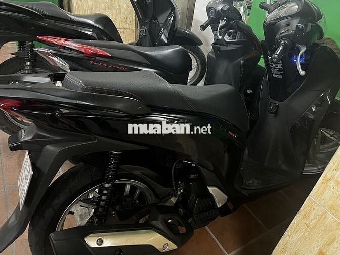 Bán xe Honda SH 125 2016 màu đen, xe ít sử dụng