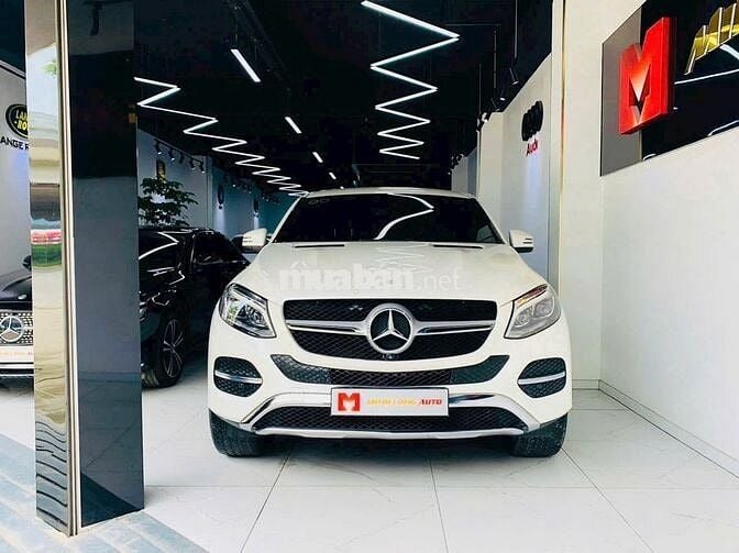 Mercedes Benz 2019 GLE 400 4Matic Coupe - 69000 km