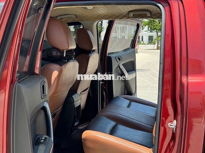 Bán Ford Ranger 2020 XLS 2.2L 4x2 AT màu đỏ 1 chủ