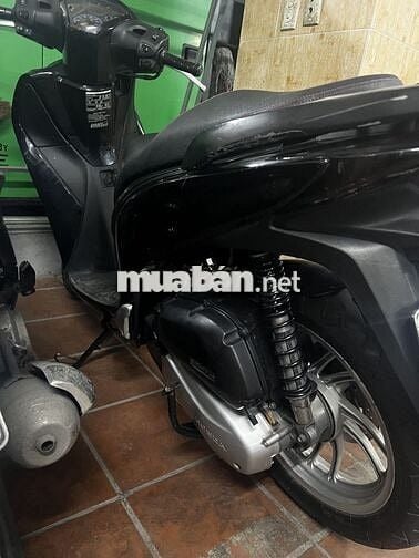 Bán xe Honda SH 125 2016 màu đen, xe ít sử dụng