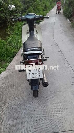 Dream lùn Thái 1993 biển số thành phố