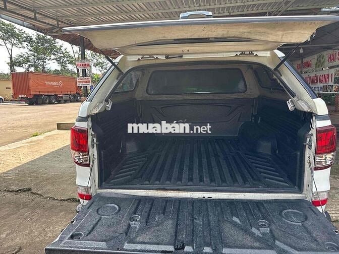 Mazda BT 50 2017 2.2L 4x2 AT - 127000 km