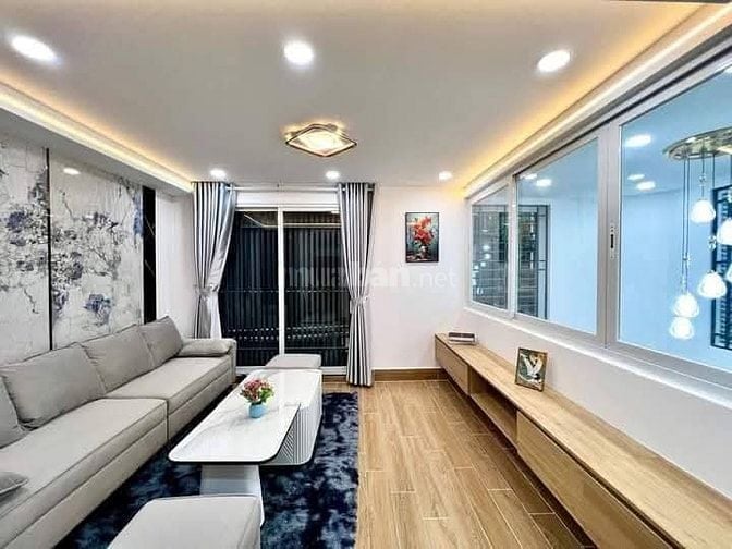 Nhà 6,5 x 6,1 đúc 1 trệt 1lững 2 lầu ST đường Phạm Văn chiêu p8 gò vấp