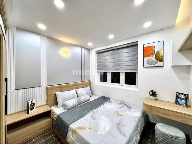 Nhà 6,5 x 6,1 đúc 1 trệt 1lững 2 lầu ST đường Phạm Văn chiêu p8 gò vấp