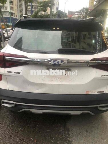 Kia Seltos 2022 Luxury 1.4 AT - 40000 km