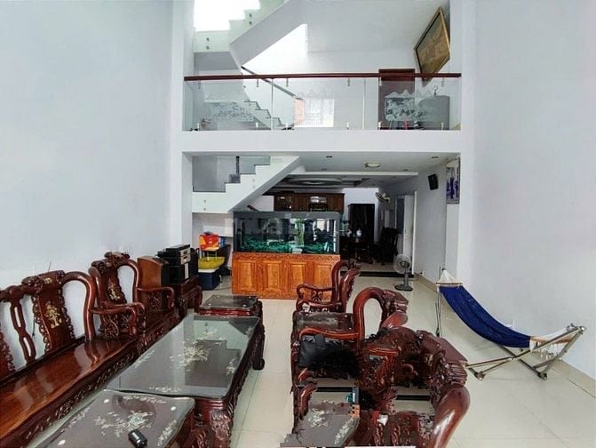 Biệt Thự sân vườn 230m2(12 x 19) Lý Thường Kiệt sát Q10, 3 Tầng giá rẻ