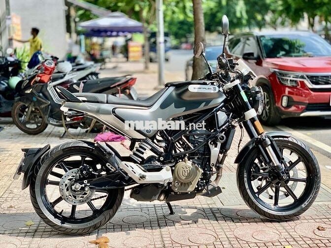 Husqvarna Svartpilen 200 2022 chính chủ cần bán