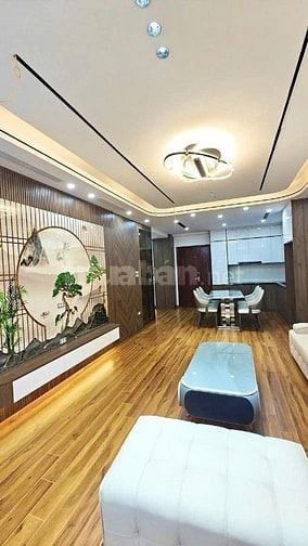 Bán căn hộ chung cư 120 m², 3 PN tòa D5A Trần Thái Tông, full nội thất