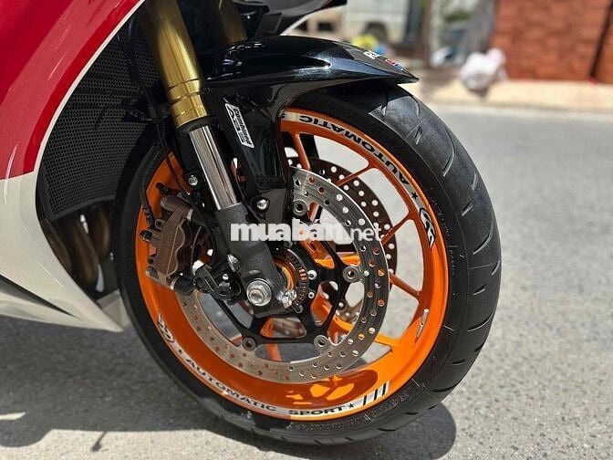 Honda CBR1000RR Repsol ABS 2015