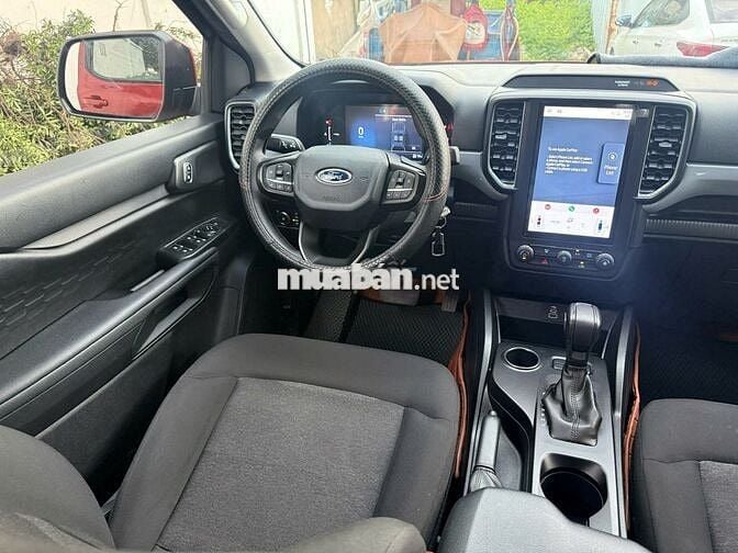 Ford Ranger 2024 XLS 2.0L 4x2 AT - 15000 km