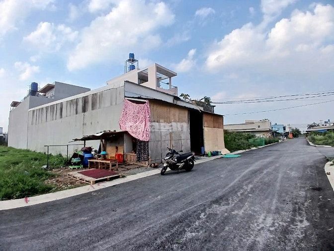 Bán gấp dãy nhà trọ - KDC Tân Đức giai đoạn 2 