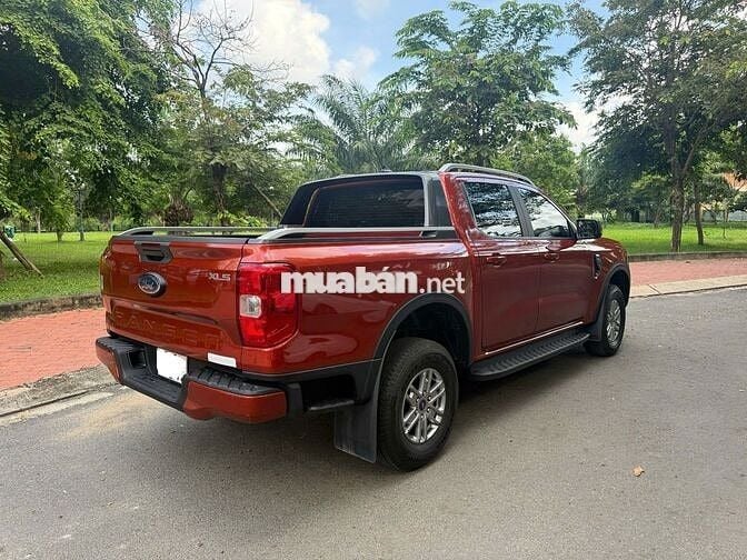 Ford Ranger 2024 XLS 2.0L 4x2 AT - 15000 km