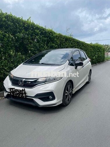 Honda Jazz RS 2018 – 75.000km – Số tự động
