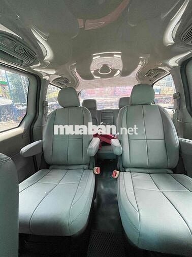 Kia Carnival 2007 GS 2.5 MT- 155 km