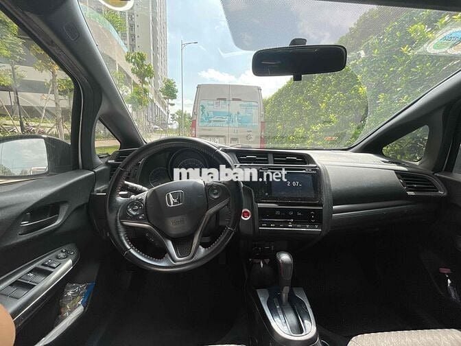 Honda Jazz RS 2018 – 75.000km – Số tự động