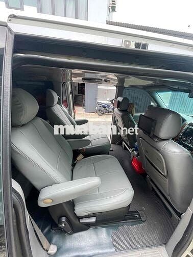 Kia Carnival 2007 GS 2.5 MT- 155 km