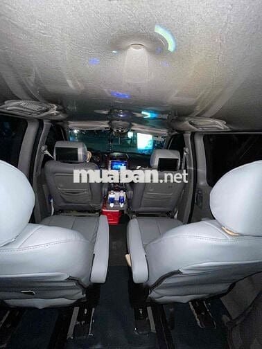 Kia Carnival 2007 GS 2.5 MT- 155 km