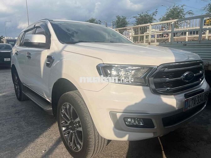 BÁN EVEREST 4x2 TITANIUM 2019 ĐI QUÁ IT BÁN LUÔN
