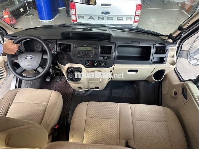 Ford Transit Tải Van 6 Chỗ 2018 - Chính Hãng
