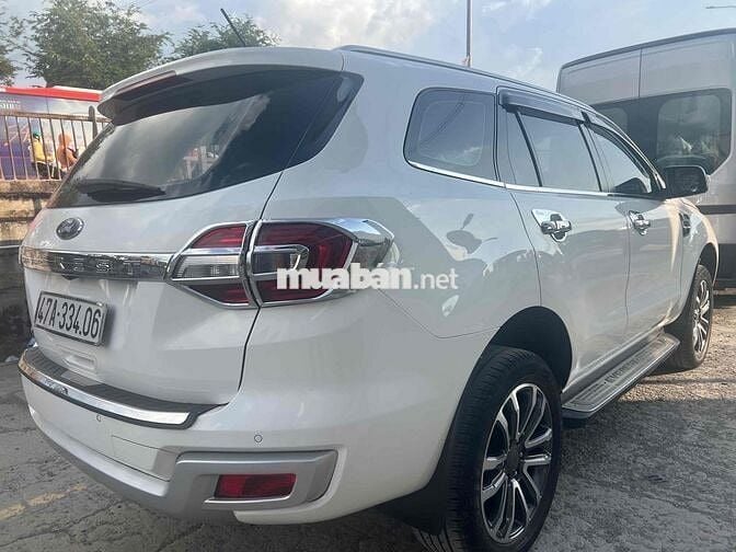 BÁN EVEREST 4x2 TITANIUM 2019 ĐI QUÁ IT BÁN LUÔN