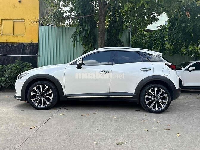 Mazda CX 5 2022 Luxury 2.0 AT - 23456 km