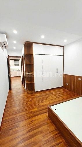 BÁN CĂN HỘ CHUNG CƯ 4F TRUNG KÍNH – CẦU GIẤY 90m2, 3Pn, full đồ nội th