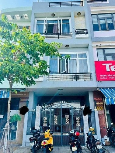 BÁN NHÀ 3 TẦNG GẦN SÂN BAY ĐÀ NẴNG – ĐƯỜNG LÊ DUY ĐÌNH