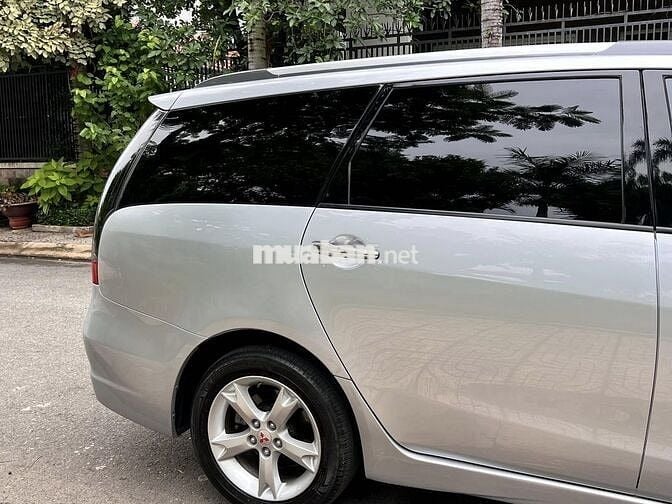 Mitsubishi Grandis 2009 số tự động màu bạc