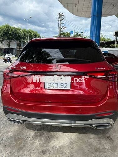 Mercedes Benz GLC 2023 GLC 300 - 24000 km