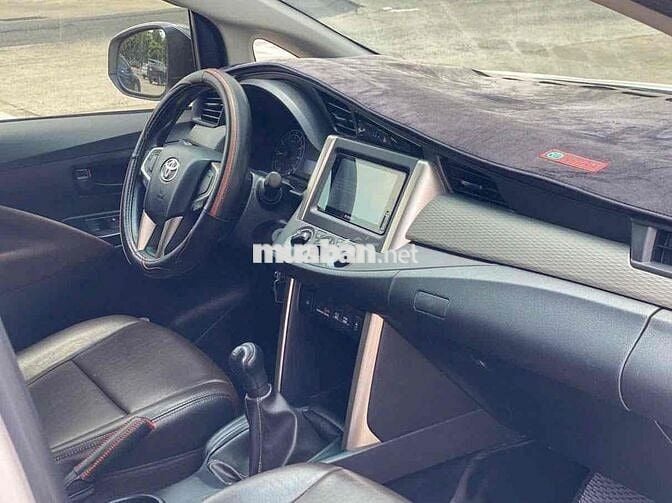 Toyota Innova 2021 E 2.0 MT - 46000 km