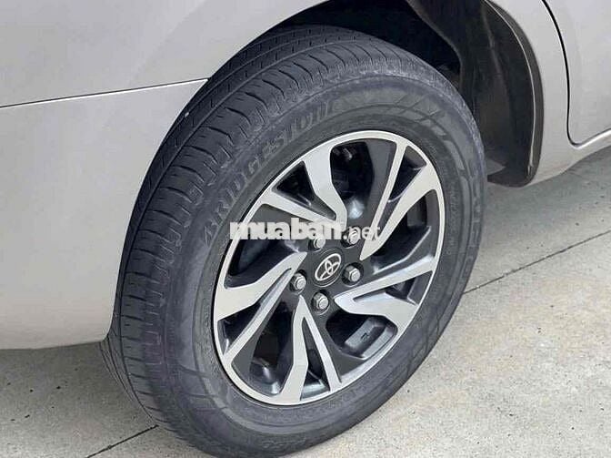 Toyota Innova 2021 E 2.0 MT - 46000 km