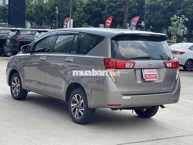 Toyota Innova 2021 E 2.0 MT - 46000 km