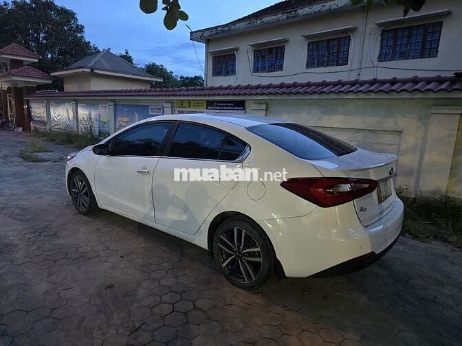 Kia K3 2016  - 130000 km
