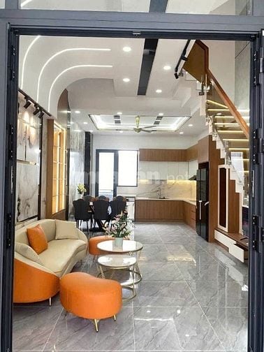 Hót! Tô Hiệu, Bán nhà C4, Hẻm xe hơi, Dt: 77m2, Xây dựng pull. 5xxty
