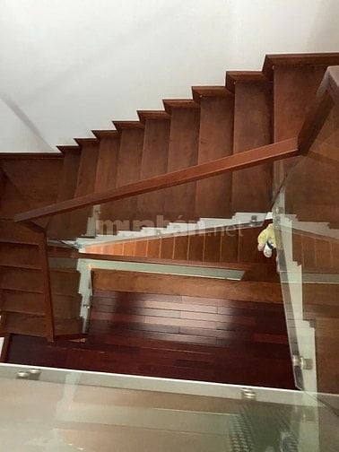 Nhà 4 tầng lô góc ba mặt kiệt Nguyễn Hữu thọ,85m2,chỉ 7.2 tỷ ,Hải châu
