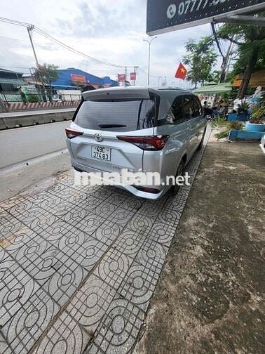 Toyota Avanza Premio 2022 CVT - 117000 km