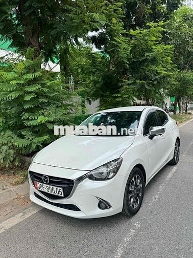 Mazda 2 2016  1.5 AT Sedan - 85000 km